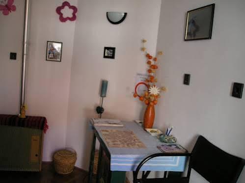 Júlia Apartman Eger Exterior foto